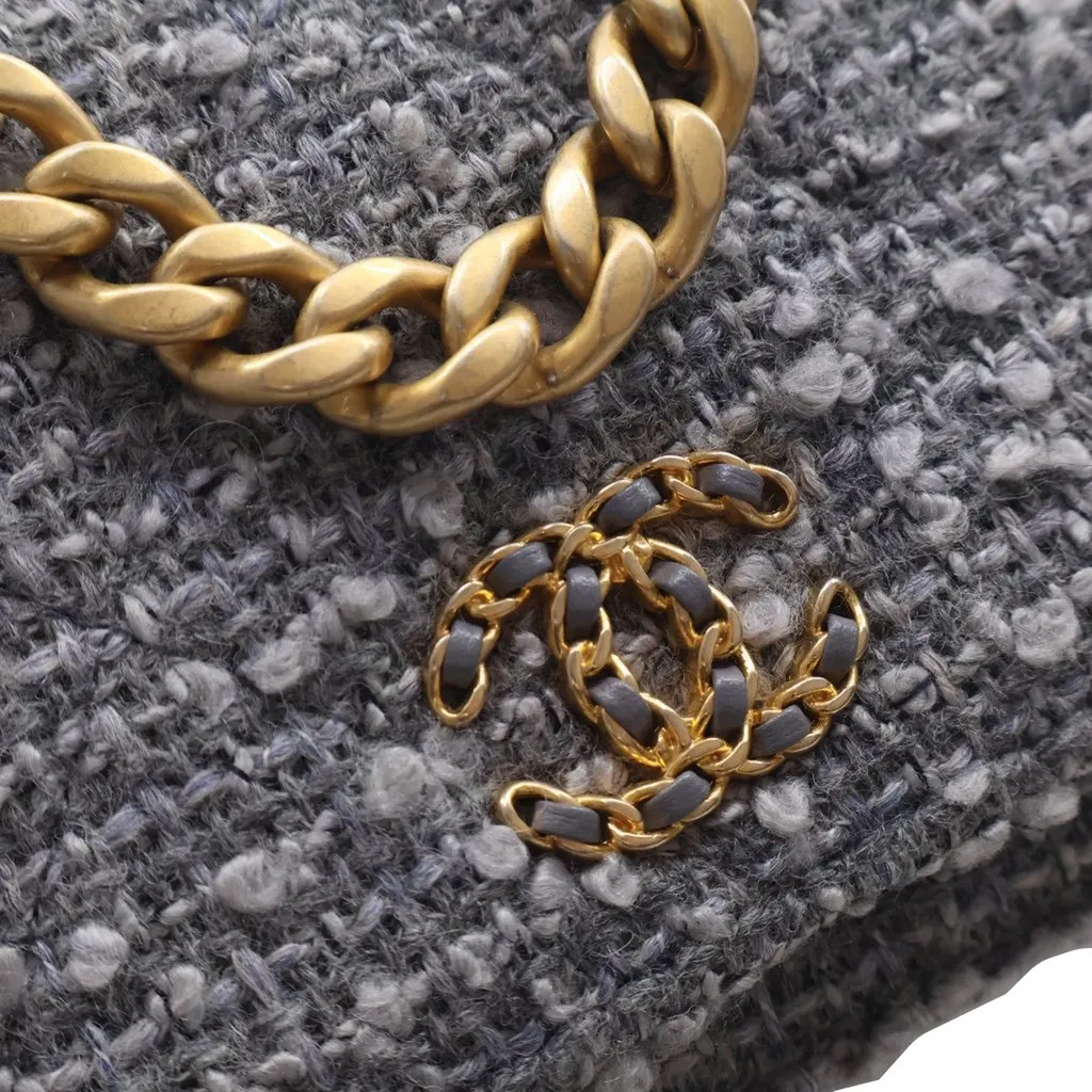 Chanel Tweed 19 Wallet On Chain Grey Very good - Box View