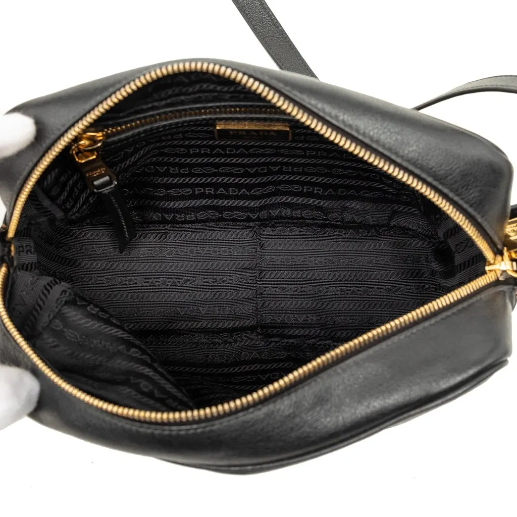 Prada Glace Calfskin Embossed Logo Camera Bag Black Leather Very good - Model View