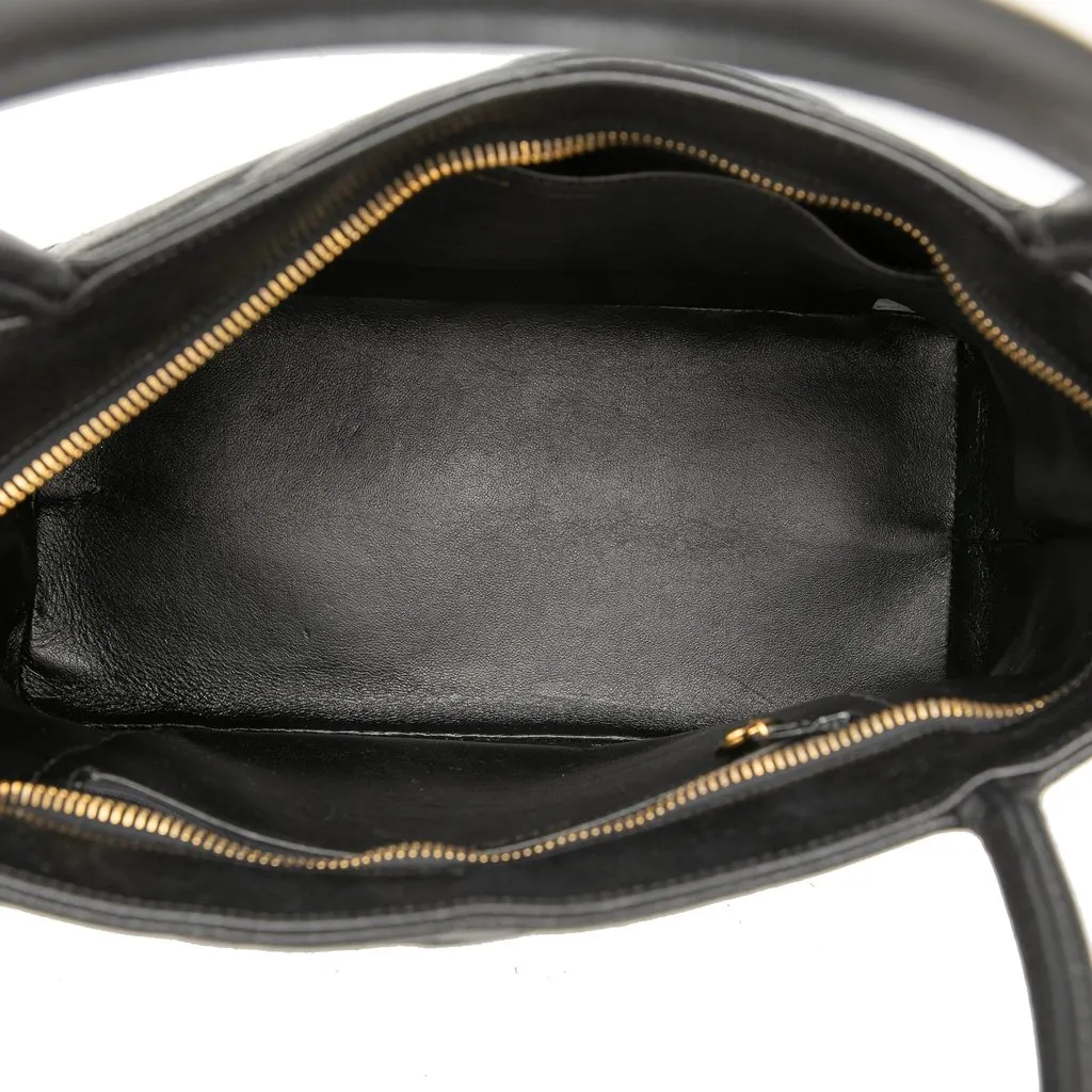 Chanel Caviar Medallion Tote Black Leather Very good - Model View