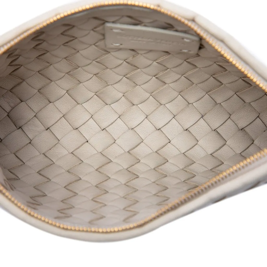 Bottega Veneta Nappa Intrecciato Pouch On Strap White Leather Very good - Model View