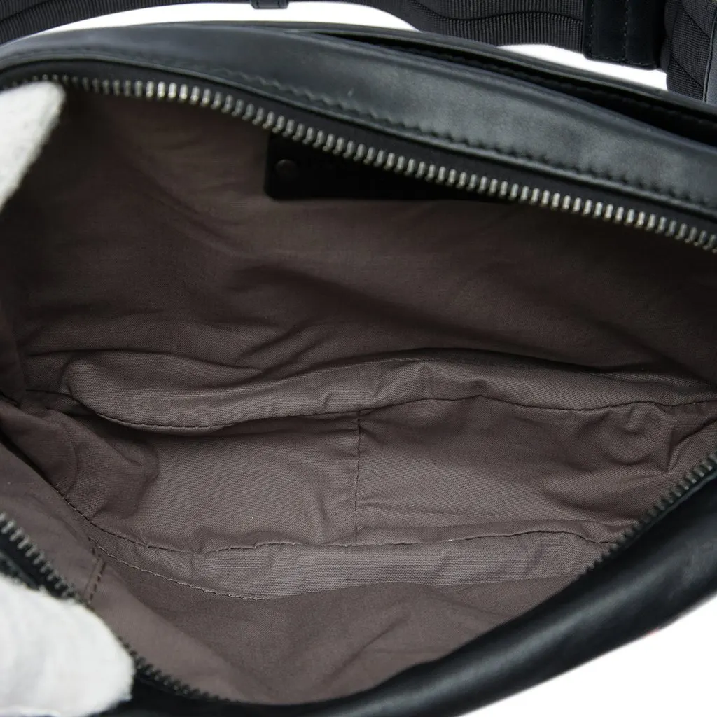 Bottega Veneta Intrecciato Trimmed Nappa Belt Bag Black Leather Very good - Model View