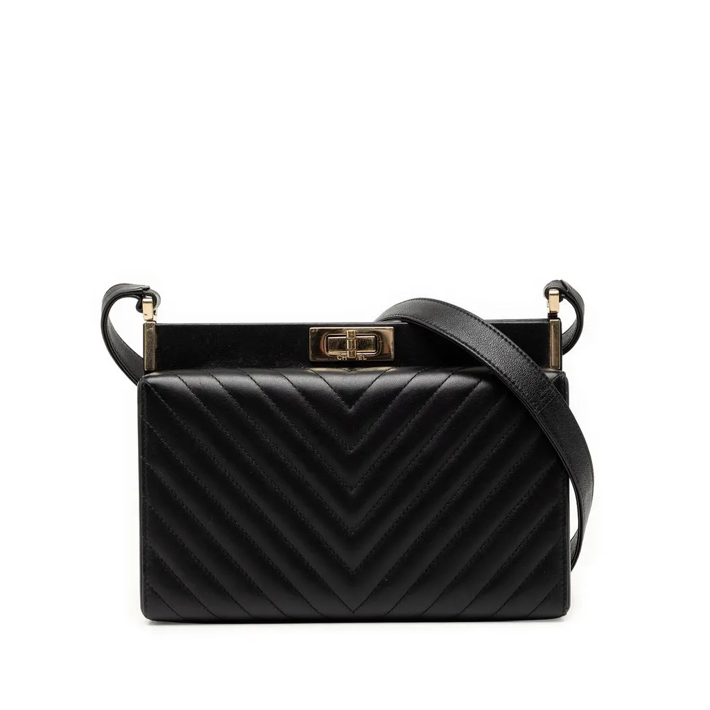 Chanel Chevron Lambskin Reissue 2.55 Frame Crossbody Black Leather Very good - Front View