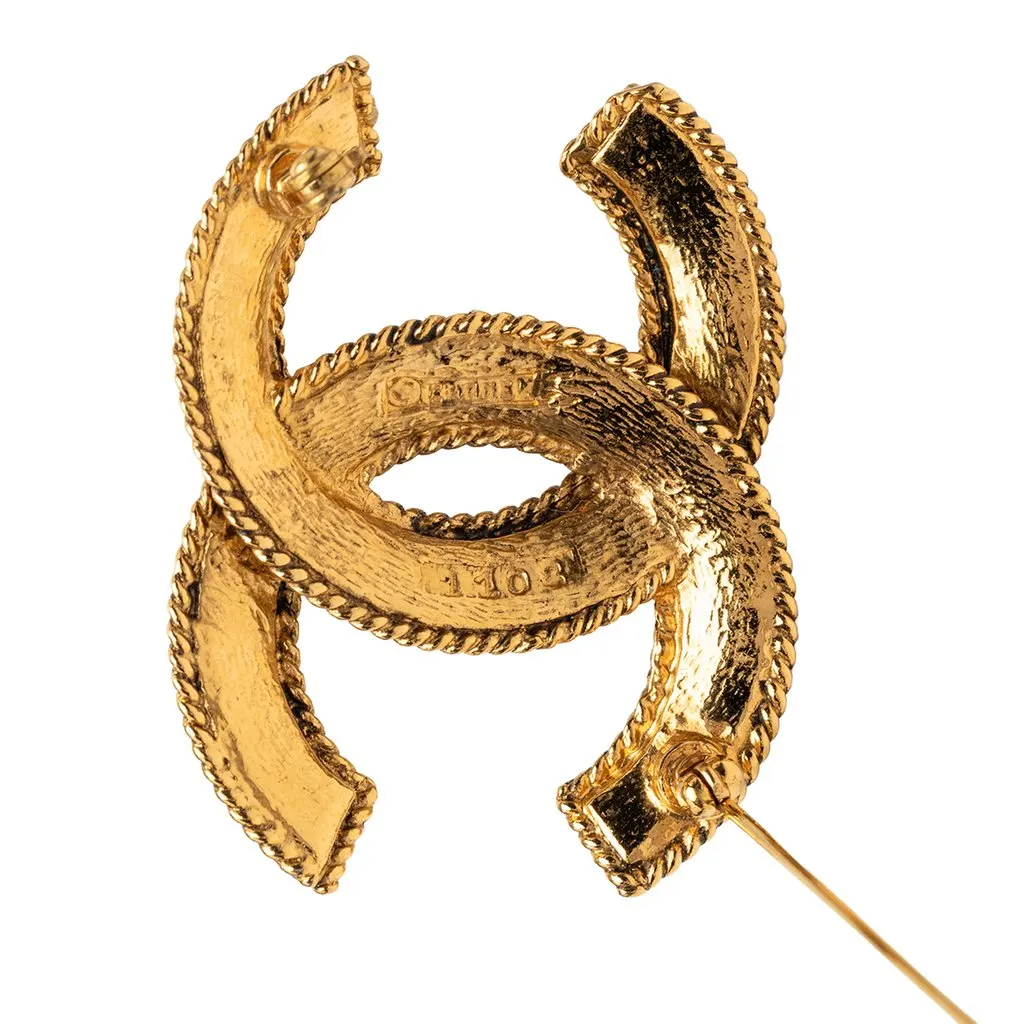 Chanel CC Gold Plated Filigree Brooch Gold Metal Very good - Inside View