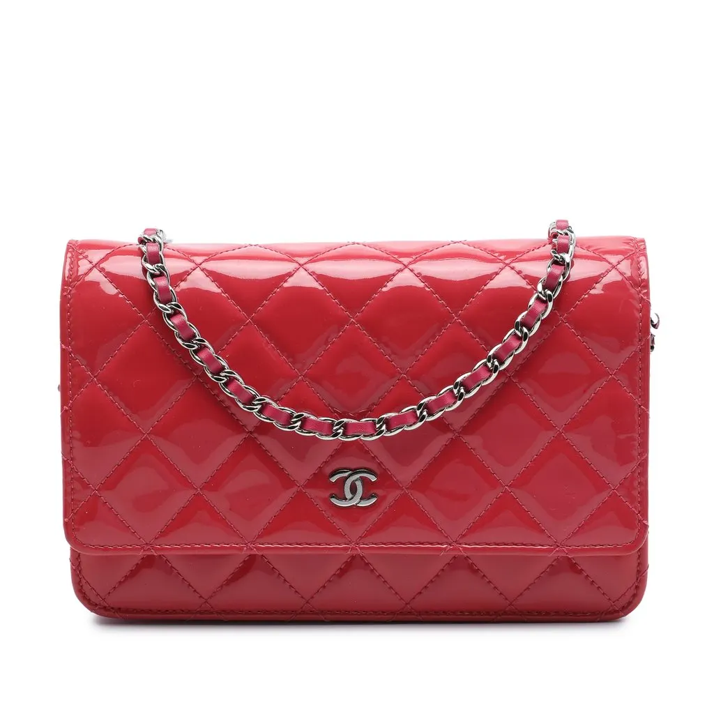 Chanel CC Quilted Patent Wallet On Chain Red Leather Very good - Front View