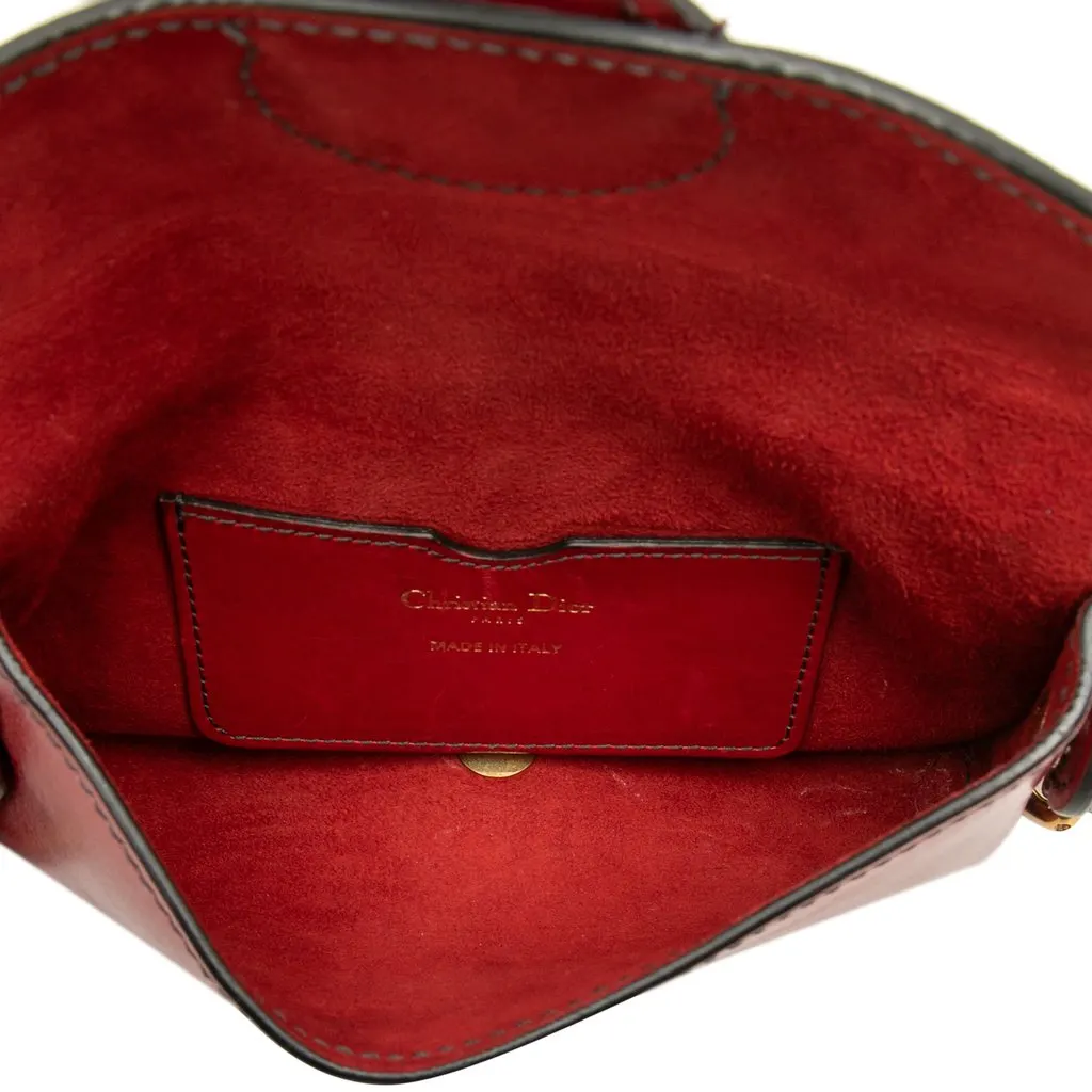 Dior Mini Leather D Bee Saddle Bag Red Leather Very good - Model View