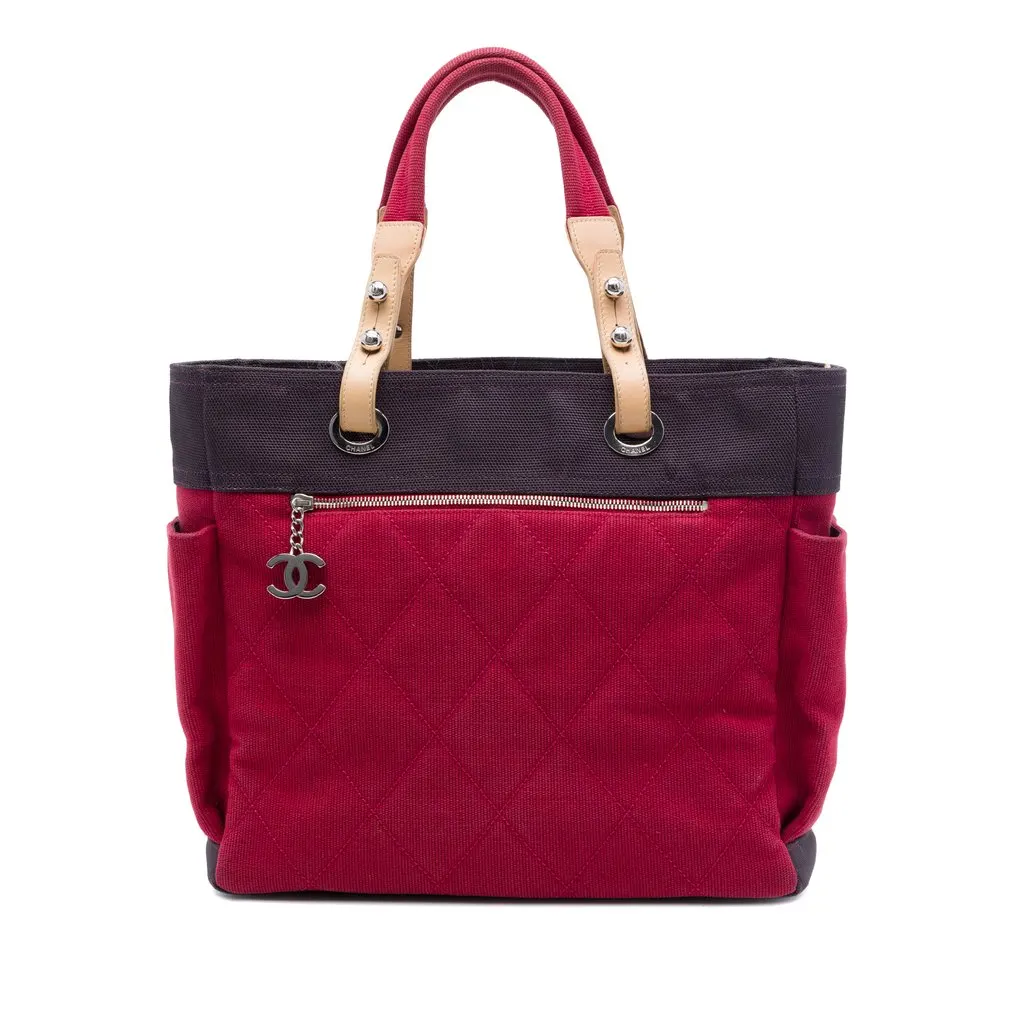 Chanel Large Quilted Canvas Paris Biarritz Tote Red Very good - Front View