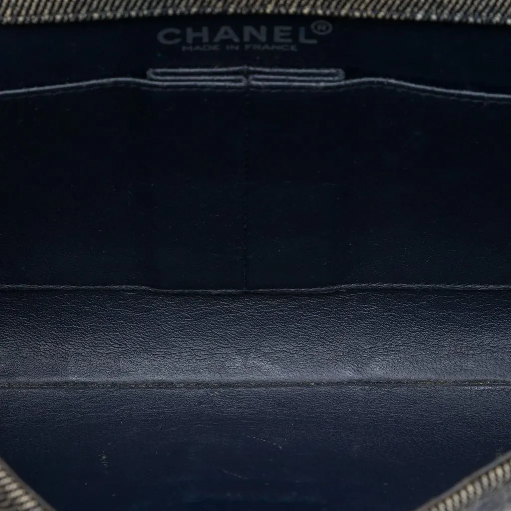 Chanel CC Chocolate Bar Denim Flap MultiColor Very good - Model View