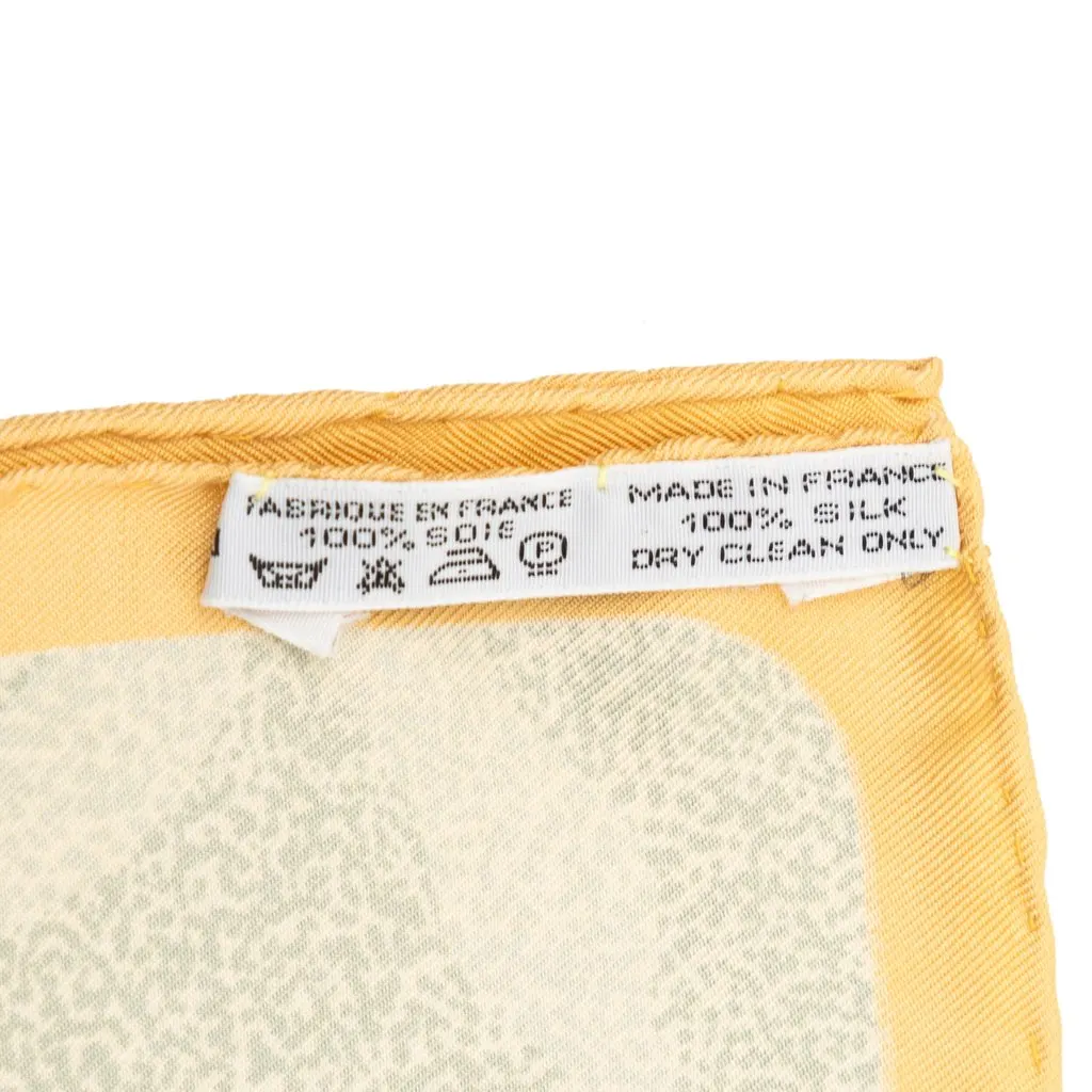 Hermès Peintre Du Cheval Silk Scarf 90 Beige Very good - Model View