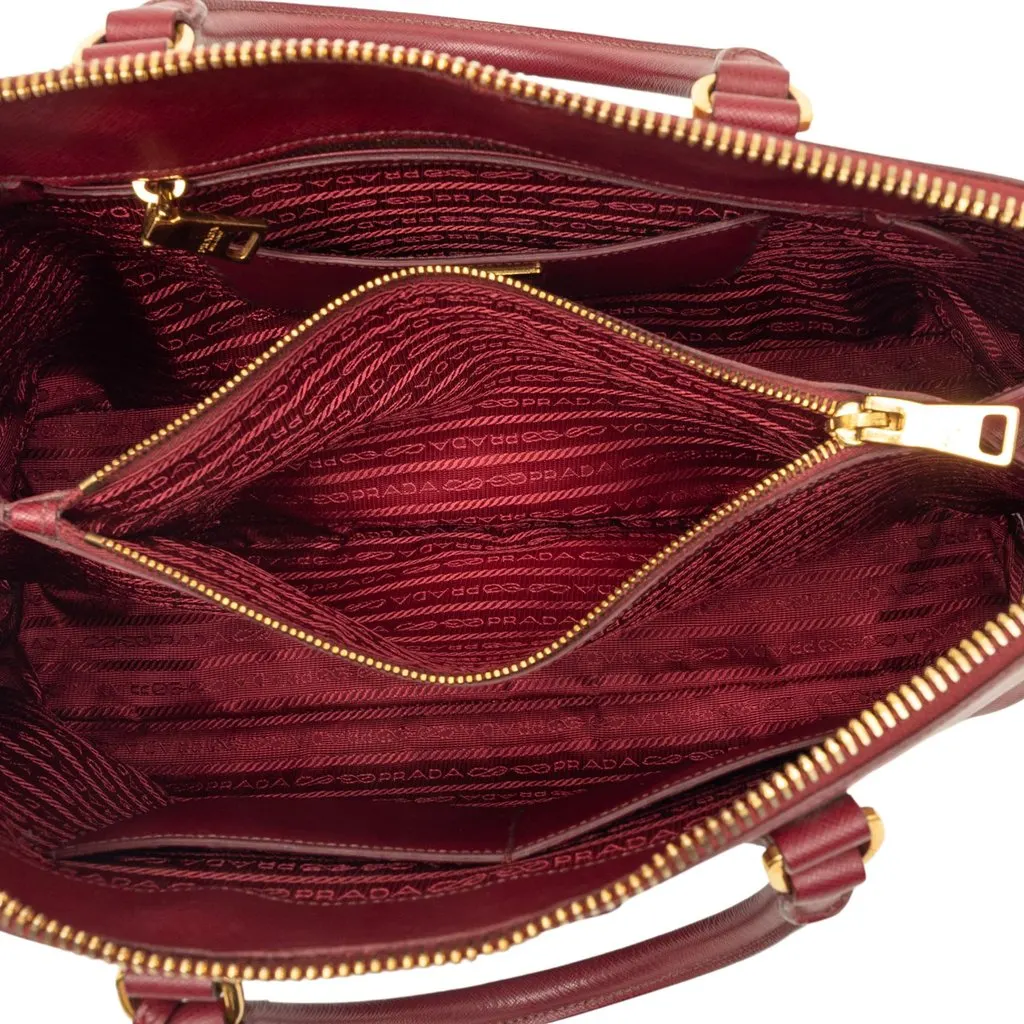 Prada Large Saffiano Lux Promenade Satchel Red Leather Good - Model View
