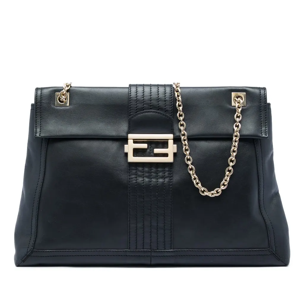 Fendi Leather Maxi Baguette Flap Bag Black Leather Very good - Front View