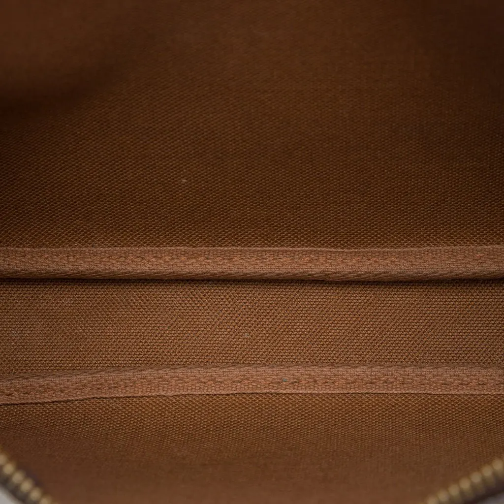 Louis Vuitton Monogram Pochette Accessoires Brown Canvas Very good - Model View