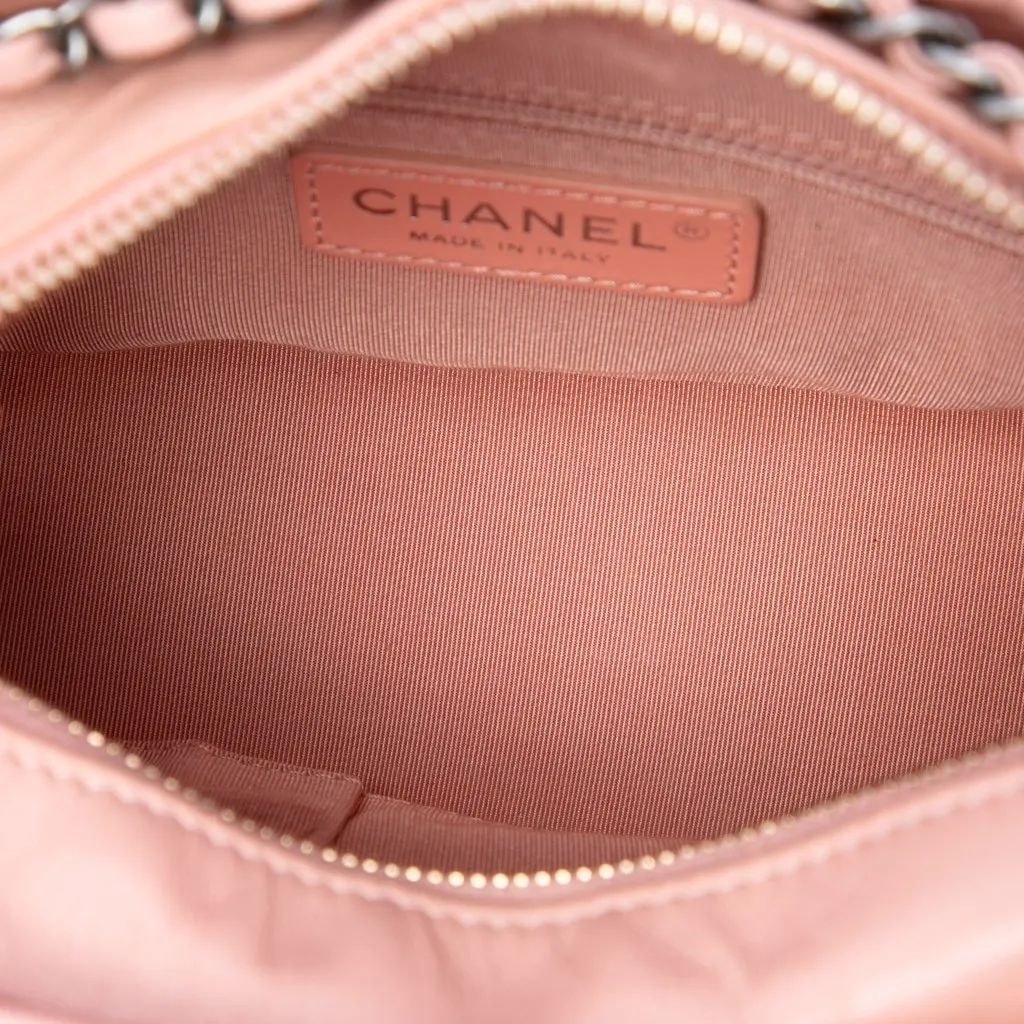 Chanel Small Chevron Aged Calfskin Gabrielle Hobo Pink Leather Very good - Model View