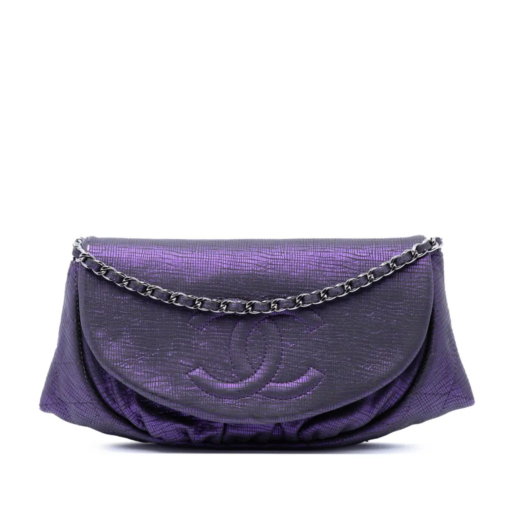 Chanel CC Metallic Crackling Lizard Printed Leather Half Moon Wallet on Chain Purple Leather Very good - Front View
