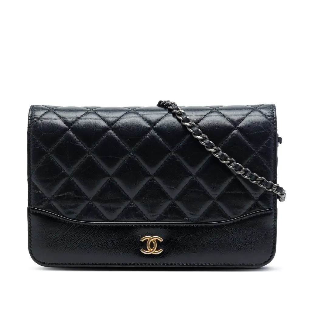 Chanel Quilted Aged Calfskin Gabrielle Wallet On Chain Black Leather Very good - Front View