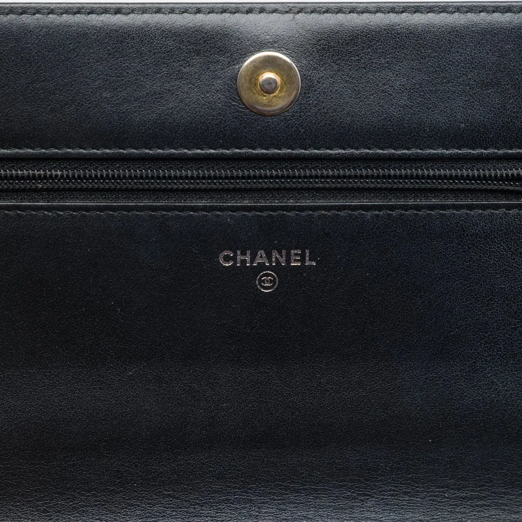 Chanel Quilted Aged Calfskin Gabrielle Wallet On Chain Black Leather Very good - Box View