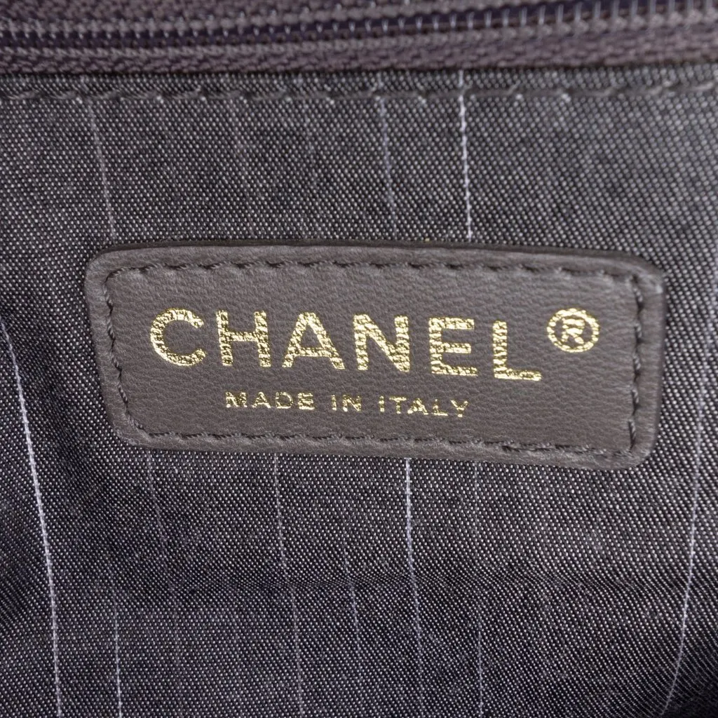Chanel Quilted Suede Union Jack Reissue 2.55 Double Flap 227 Black Leather Very good - Box View