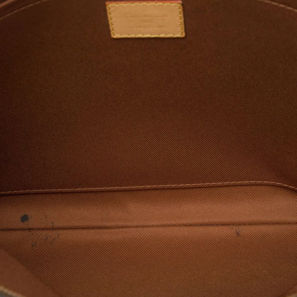 Louis Vuitton Monogram Etui Voyage MM Brown Canvas Very good - Model View