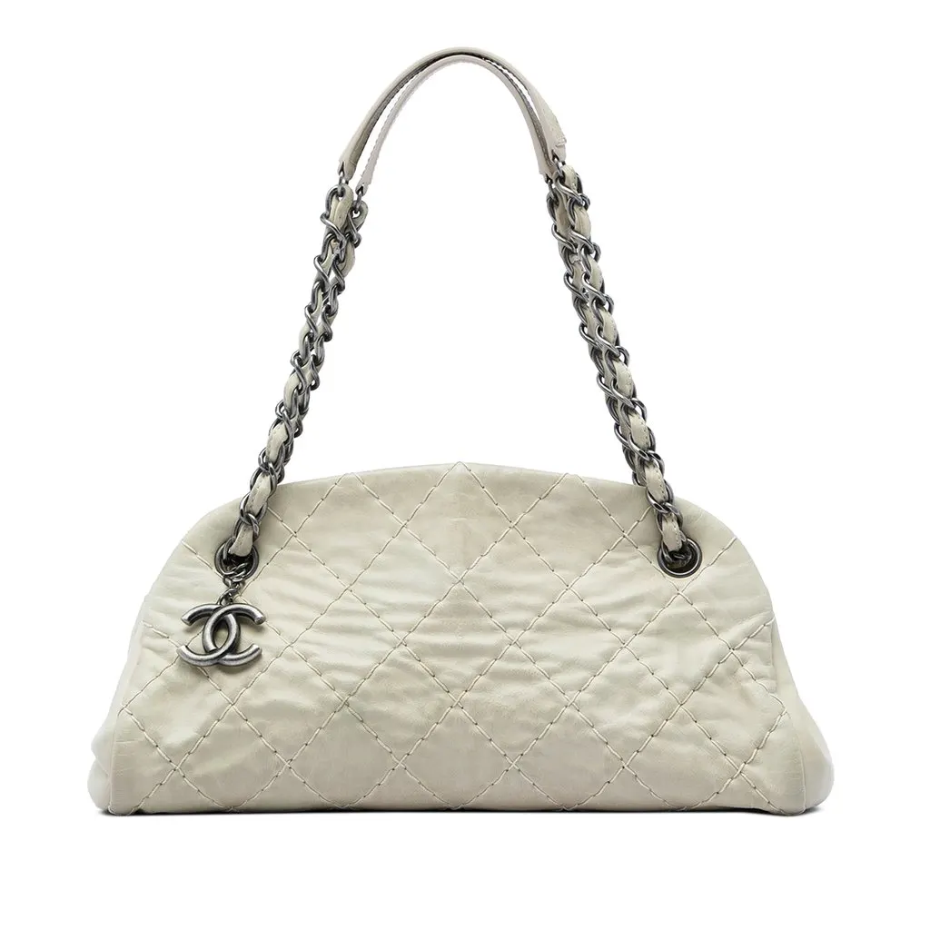 Chanel Medium Stitched Aged Calfskin Just Mademoiselle Bowling Bag White Leather Very good - Front View