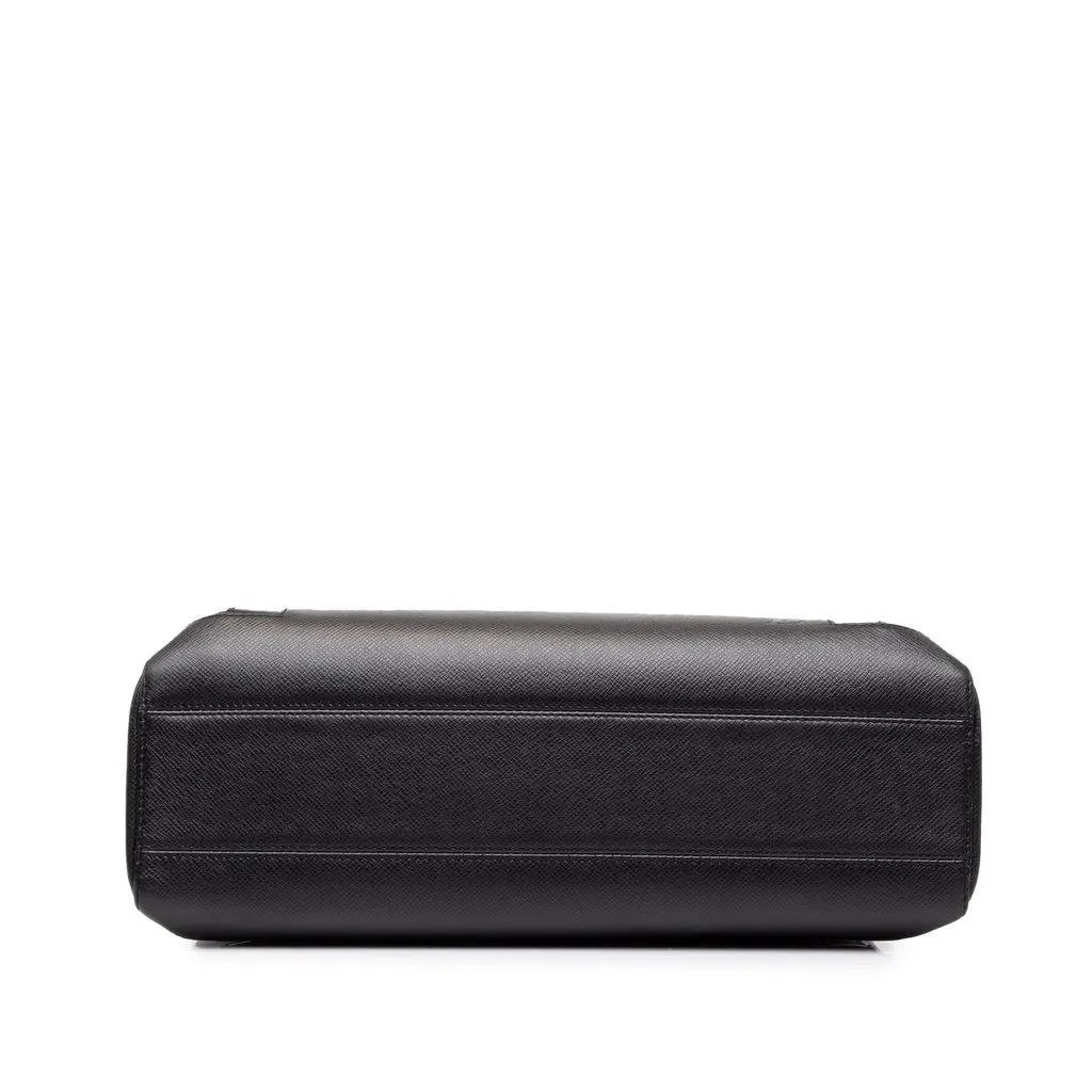 Louis Vuitton Taiga Kasbek PM Black Leather Good - Inside View