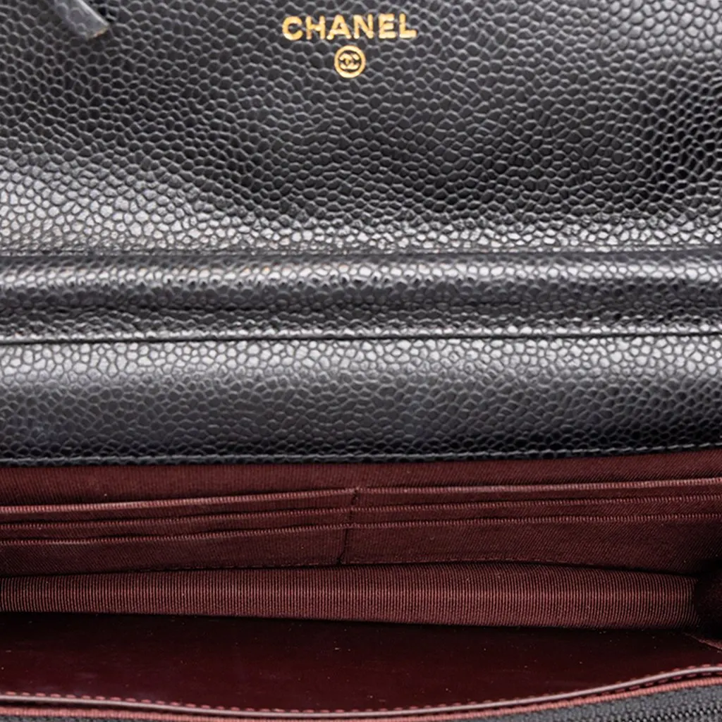 Chanel CC Quilted Caviar Wallet on Chain Black Leather Very good - Model View