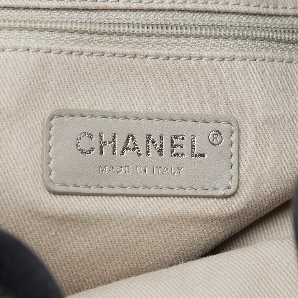 Chanel Canvas and Wool Striped Deauville Drawstring Bucket Bag MultiColor Very good - Box View