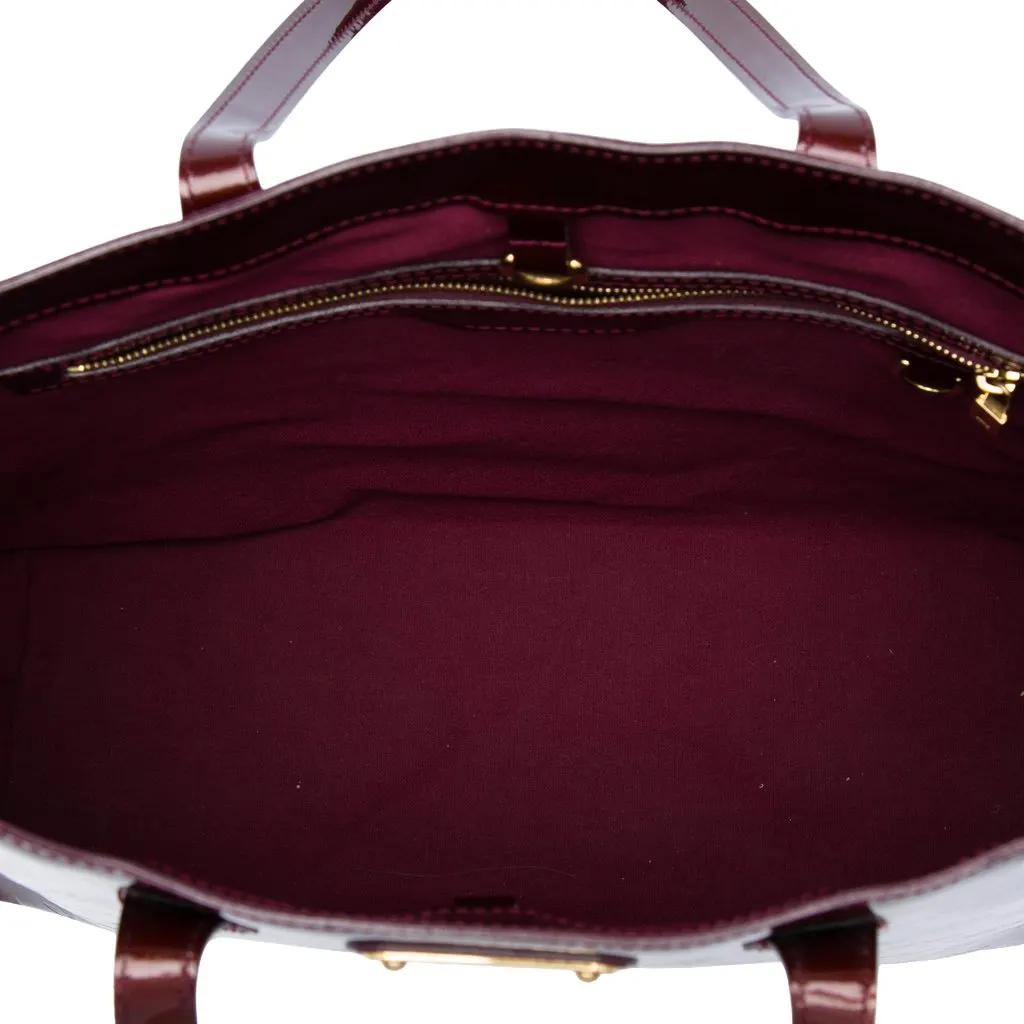 Louis Vuitton Monogram Vernis Wilshire MM Red Leather Very good - Model View