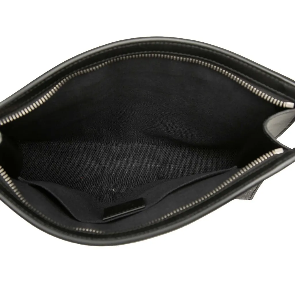 Gucci GG Supreme Web Clutch Black Very good - Model View