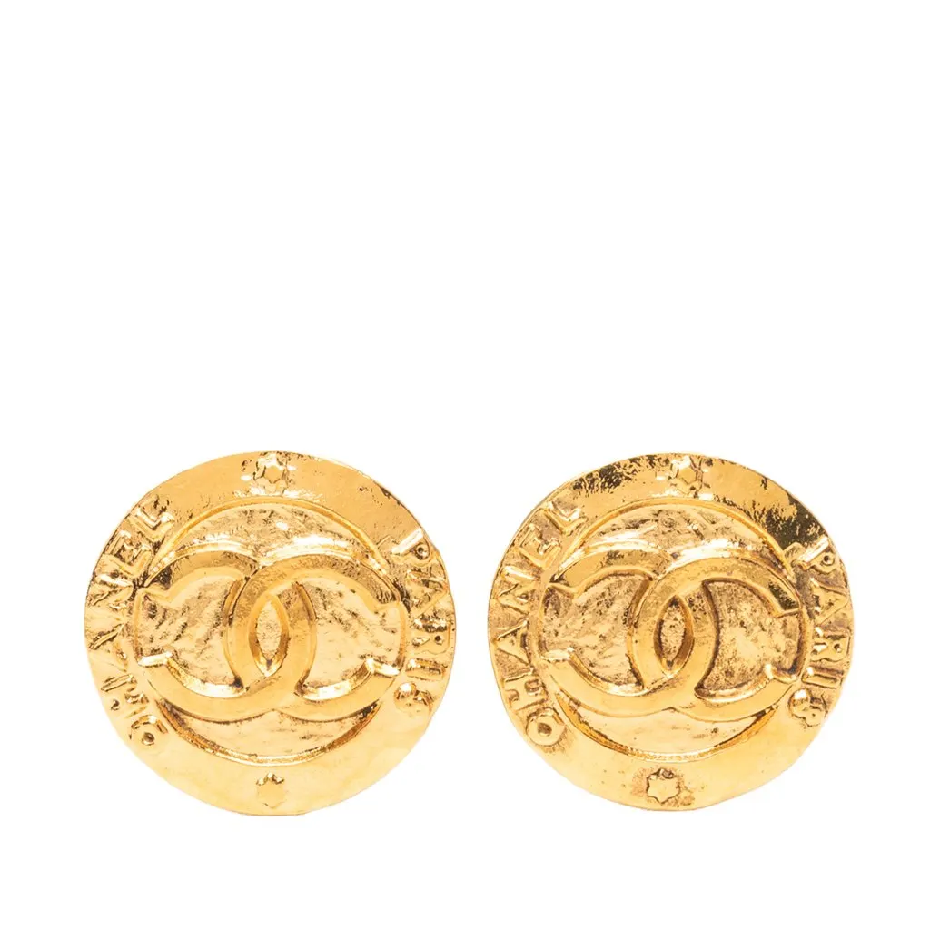 Chanel CC Gold Plated Round Clip On Earrings Gold Metal Very good - Front View