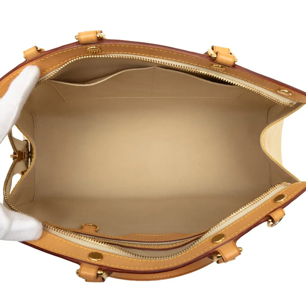Louis Vuitton Monogram Vernis Brea MM Yellow Leather Very good - Model View