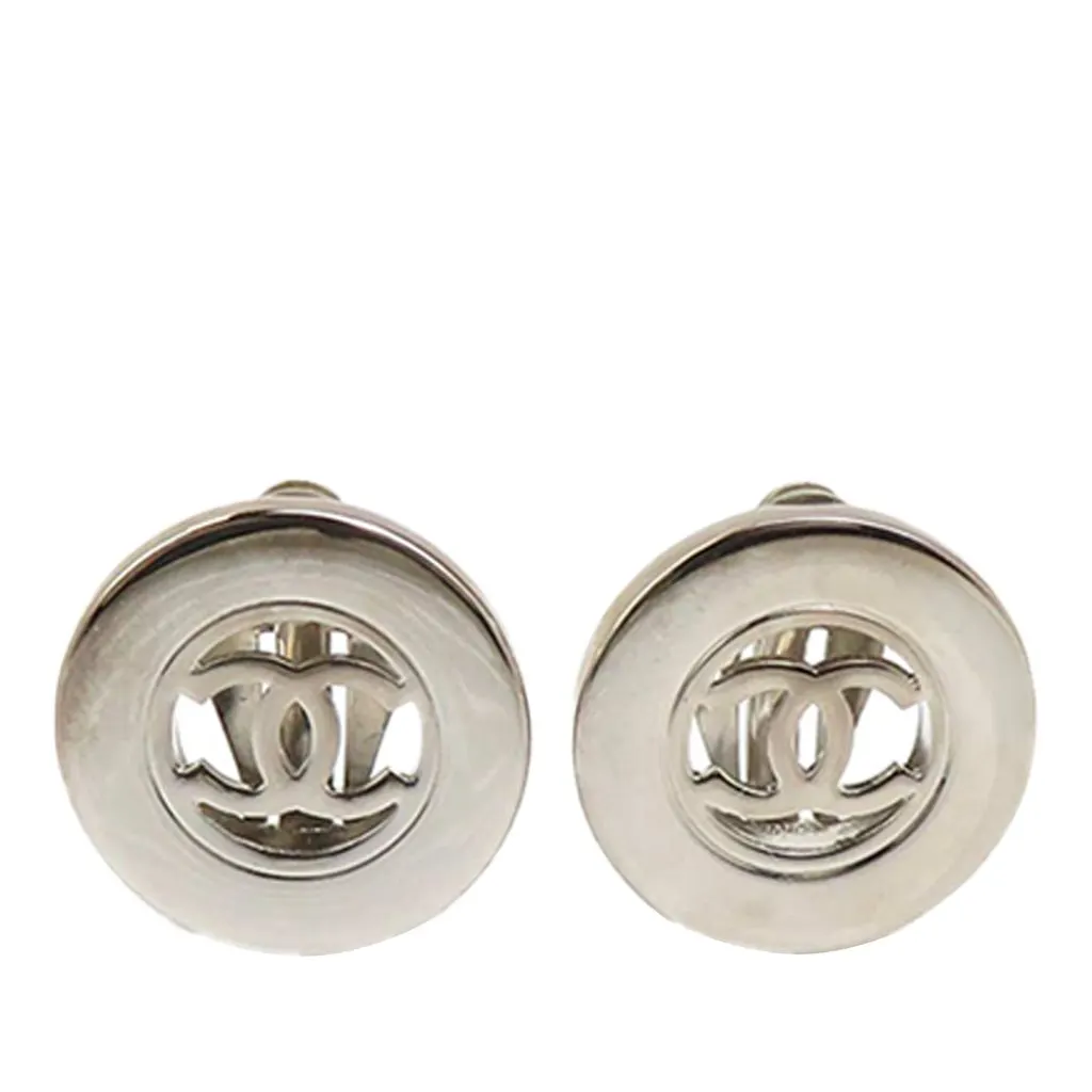 Chanel CC Brass Round Clip On Earrings Silver Brass Very good - Front View