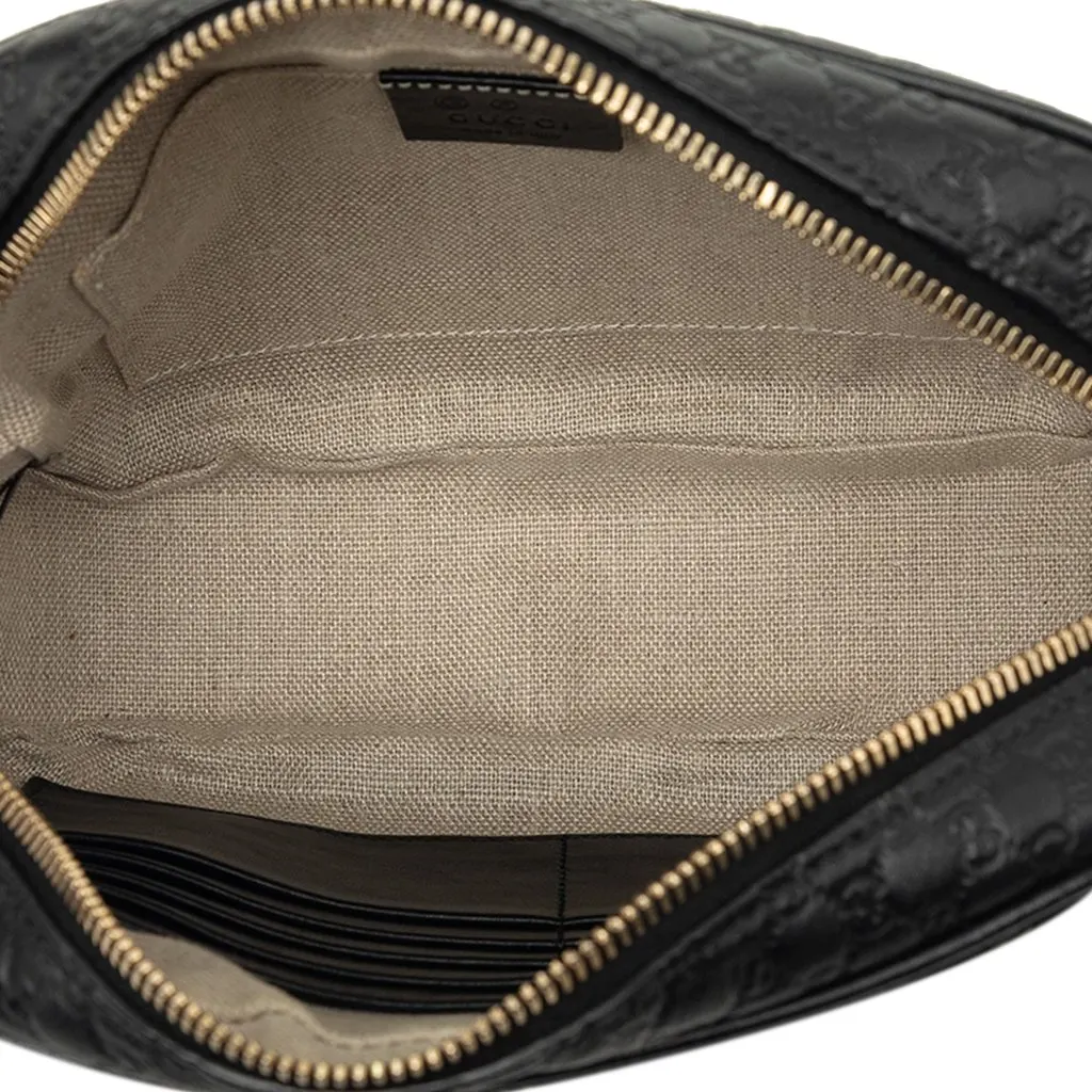 Gucci Microguccissima Bree Crossbody Black Leather Very good - Model View