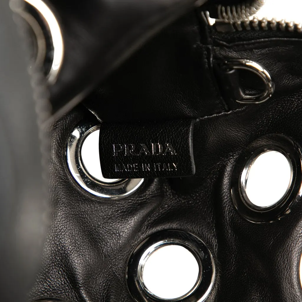 Prada Vitello Daino Grommet Chain Shoulder Bag Black Leather Very good - Box View