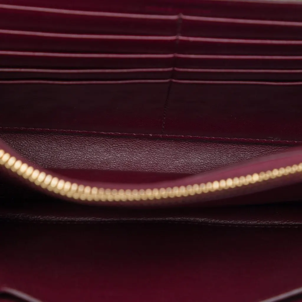 Saint Laurent Grain De Poudre Monogram Cassandra Chain Wallet White Leather Very good - Model View