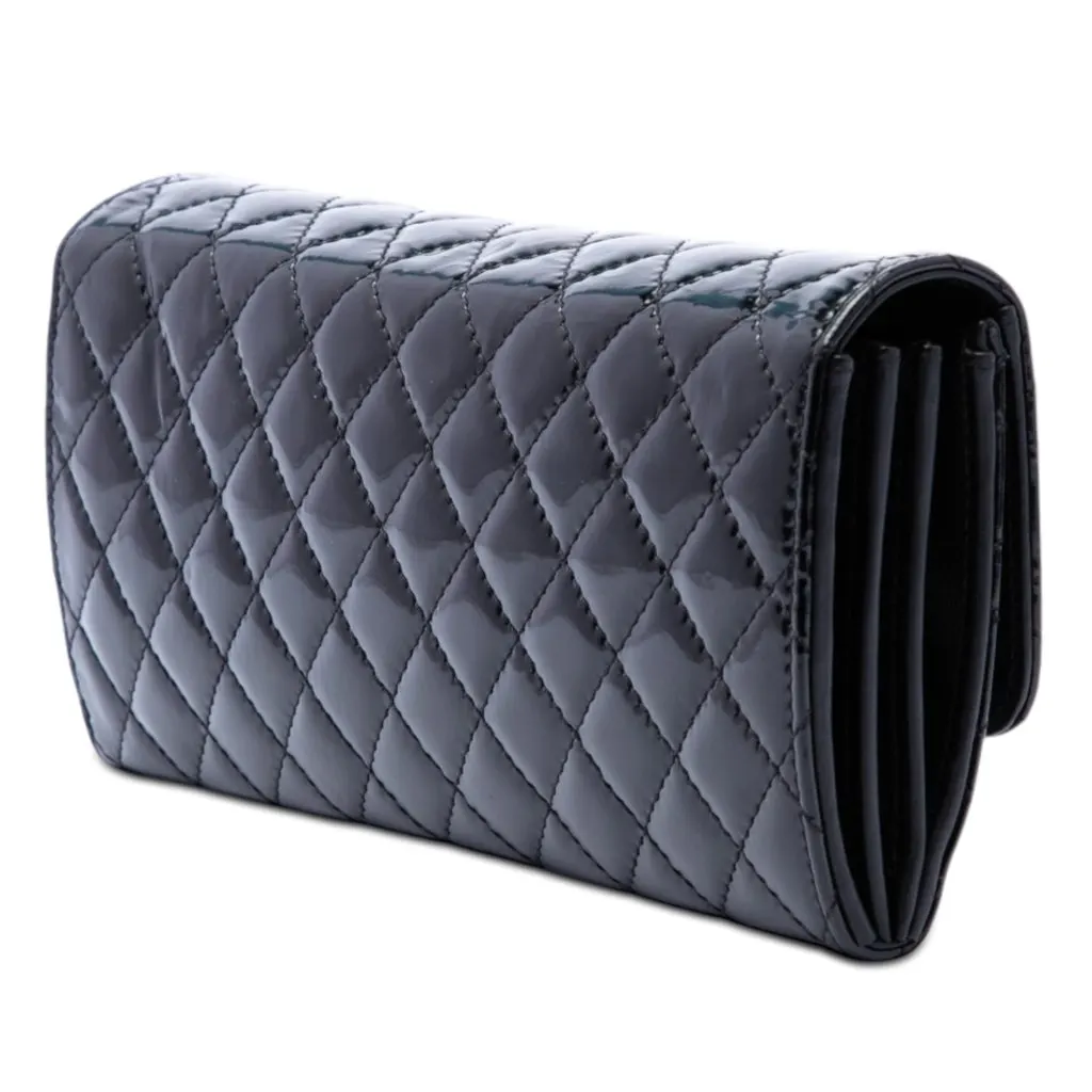 Chanel Quilted Patent Brilliant East West Flap Clutch with Chain Black Leather Very good - Back View