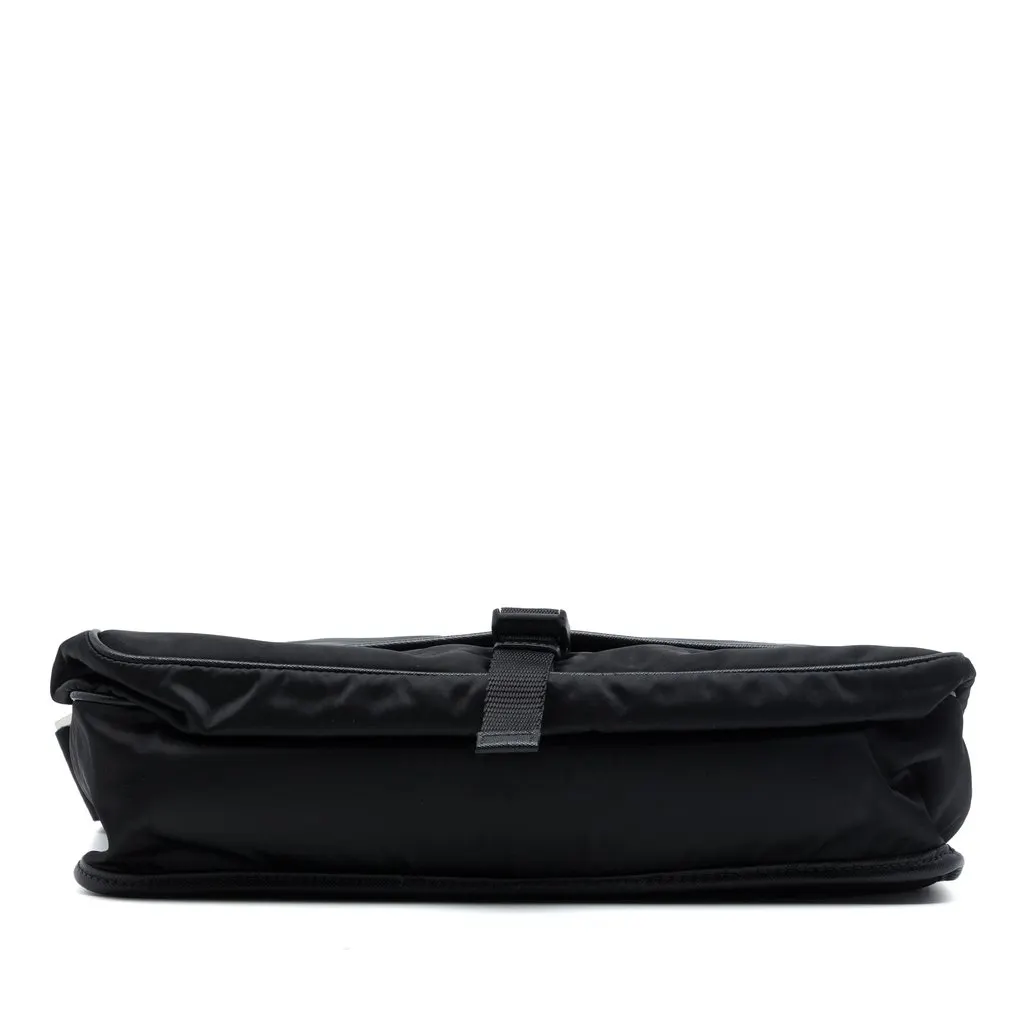 Prada Saffiano Trimmed Tessuto Buckle Messenger Bag Black Very good - Inside View