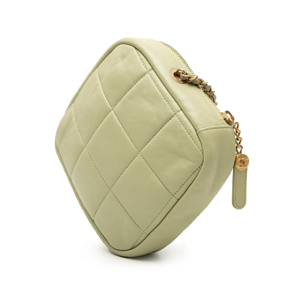 Chanel CC Quilted Lambskin Diamond Clutch with Chain Green Leather Good - Back View
