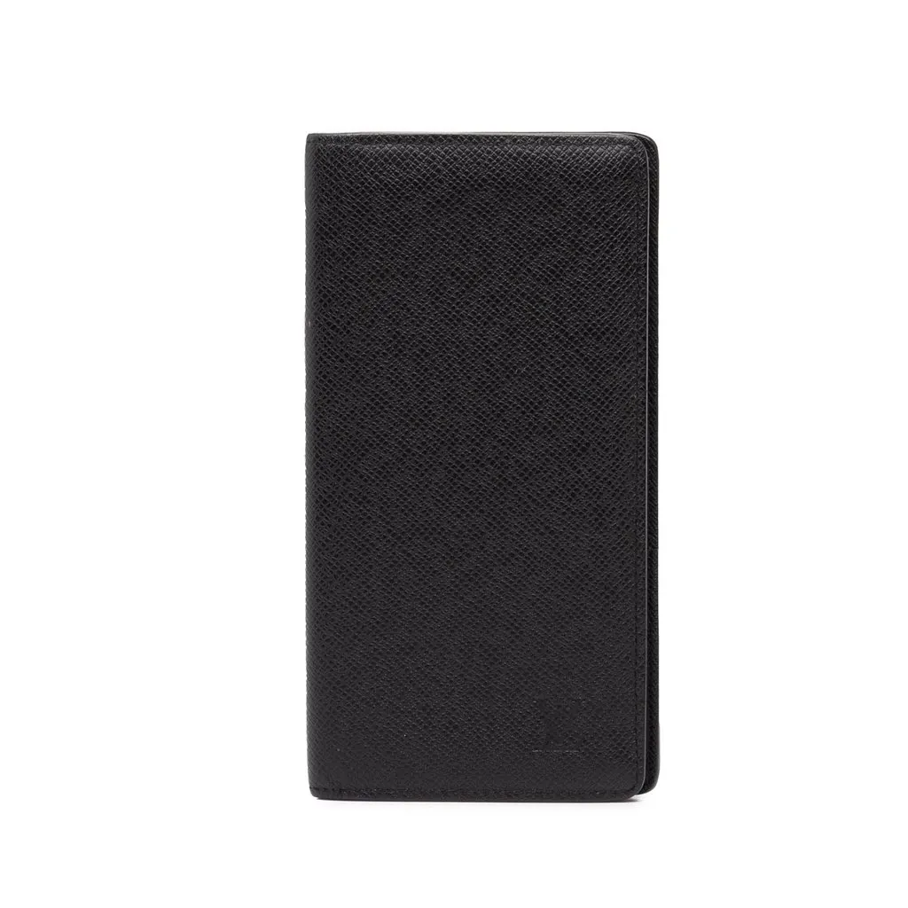 Louis Vuitton Taiga Portefeuille Brazza Bifold Long Wallet Black Leather Good - Front View
