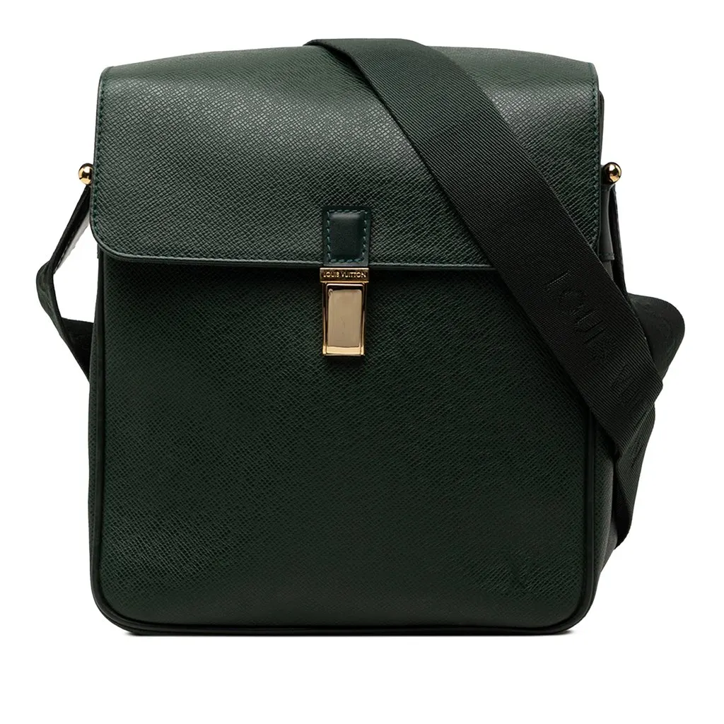 Louis Vuitton Taiga Yaranga Green Leather Good - Front View