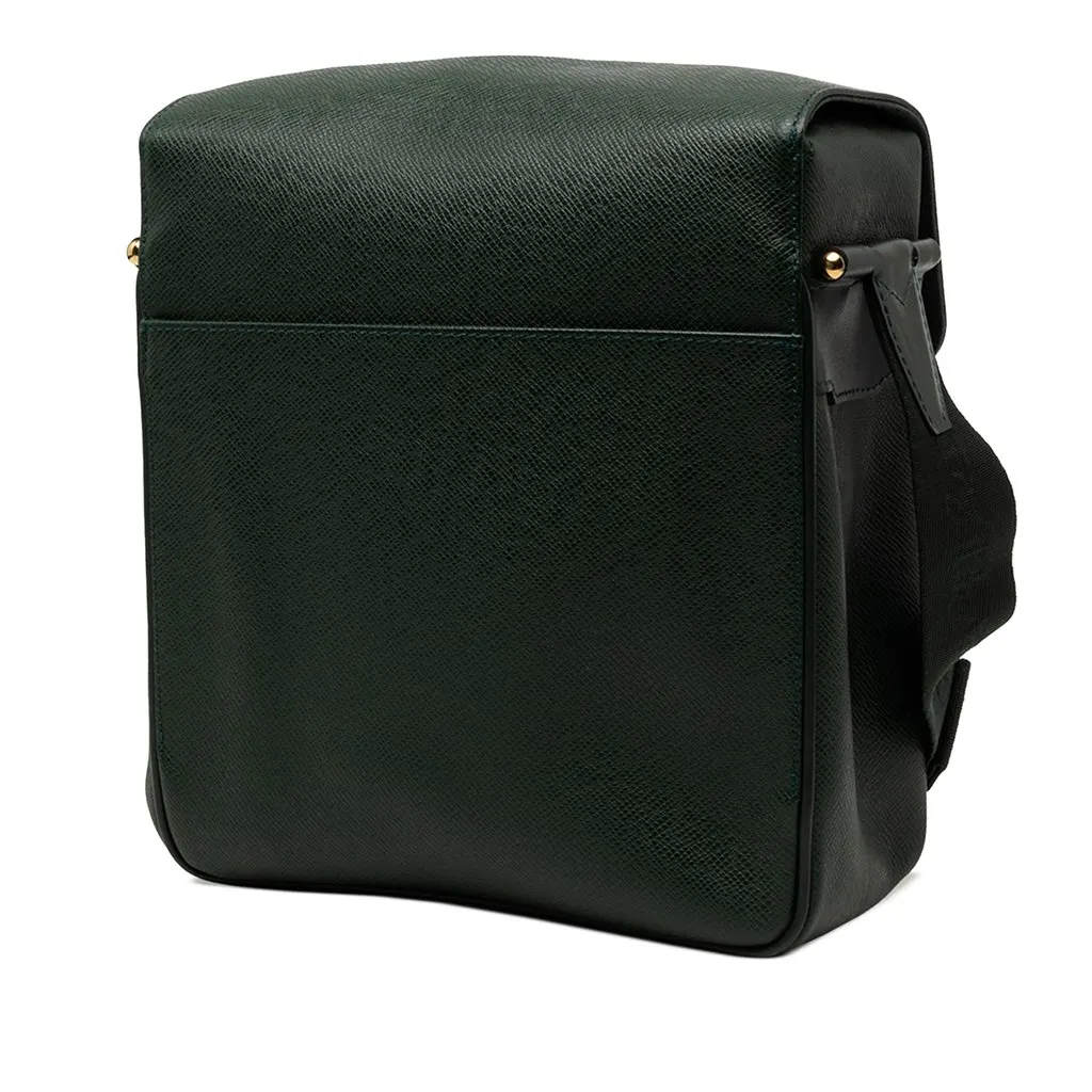 Louis Vuitton Taiga Yaranga Green Leather Good - Back View