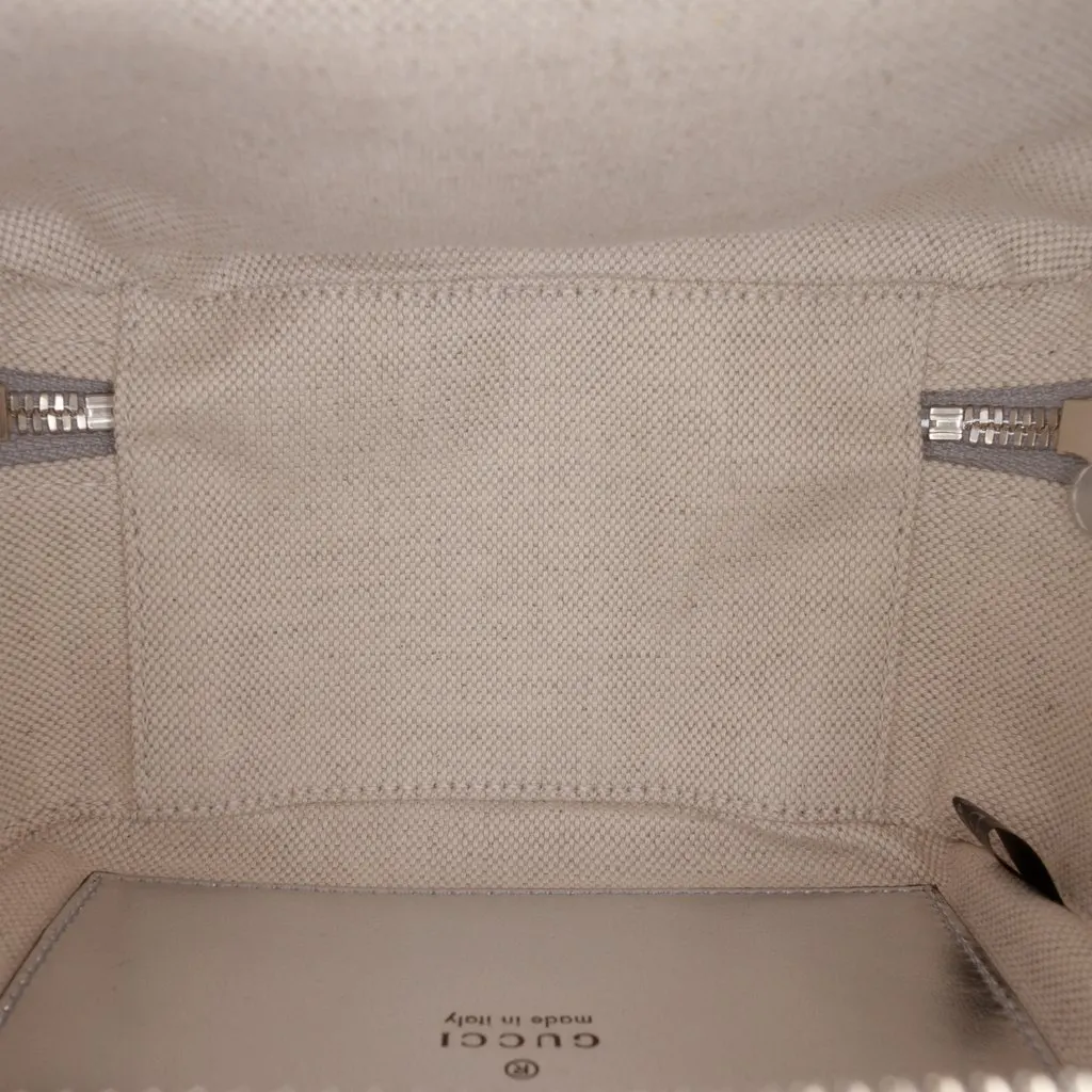 Gucci Matelasse Metallic Calfskin Blondie Top Handle Satchel Silver Leather Good - Model View