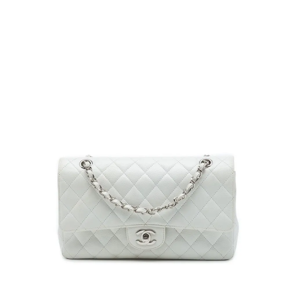 Chanel Medium Classic Caviar Double Flap White Leather Very good - Front View