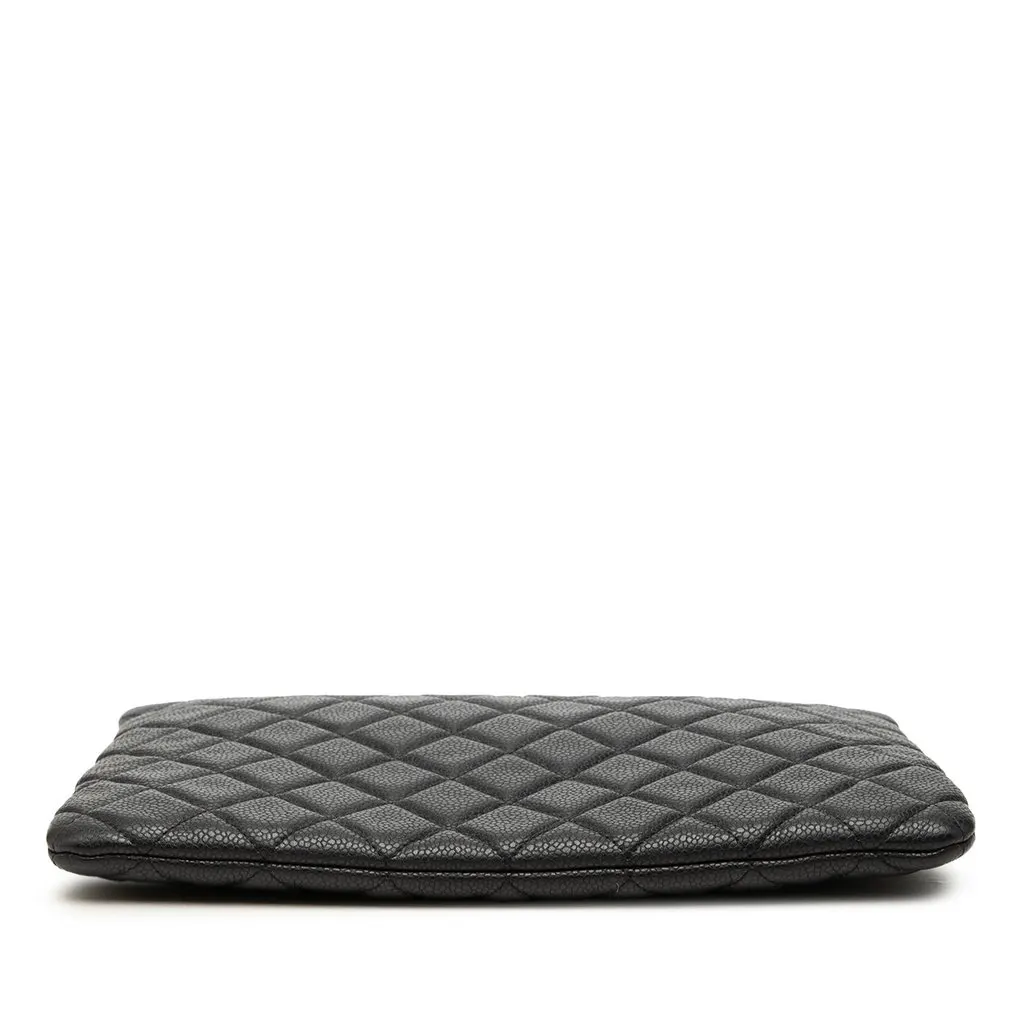 Chanel Medium Quilted Caviar O Case Clutch Black Leather Very good - Inside View