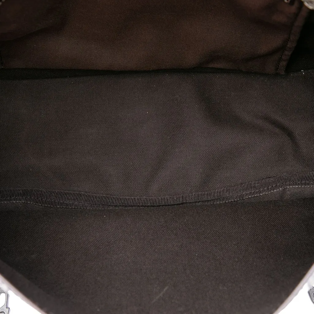Gucci GG Supreme Crossbody Beige Canvas Good - Model View