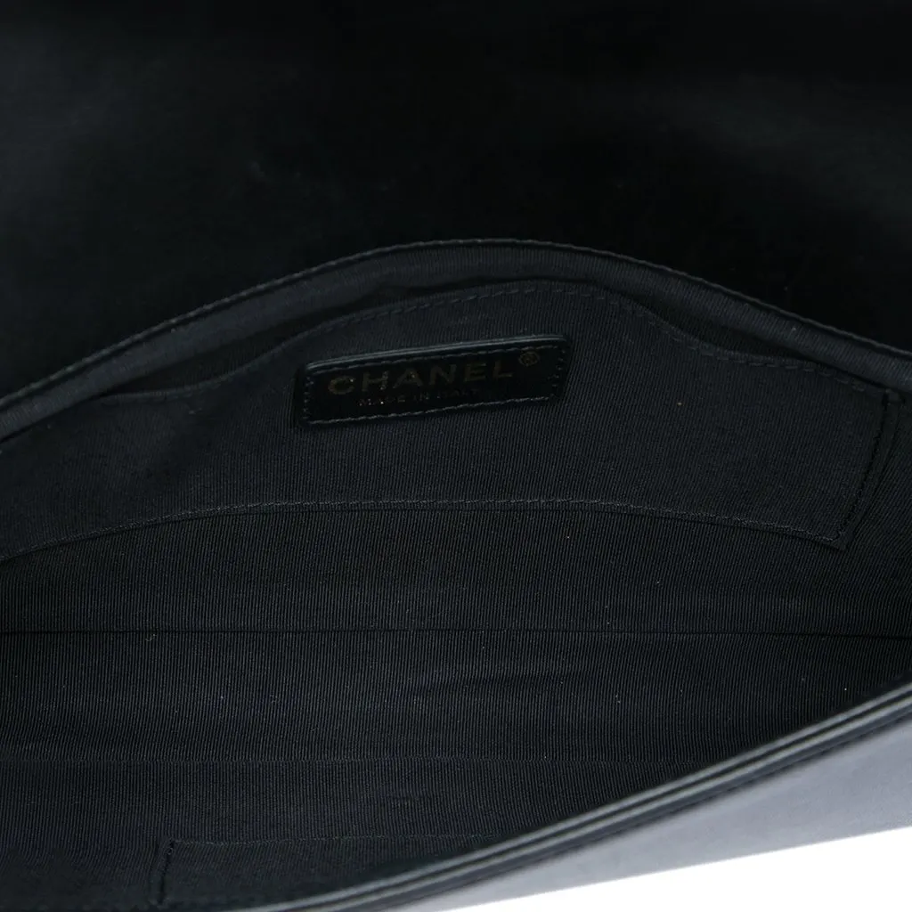 Chanel Multicolor Quilted Lambskin Crest East West Boy Flap Green Leather Very good - Model View