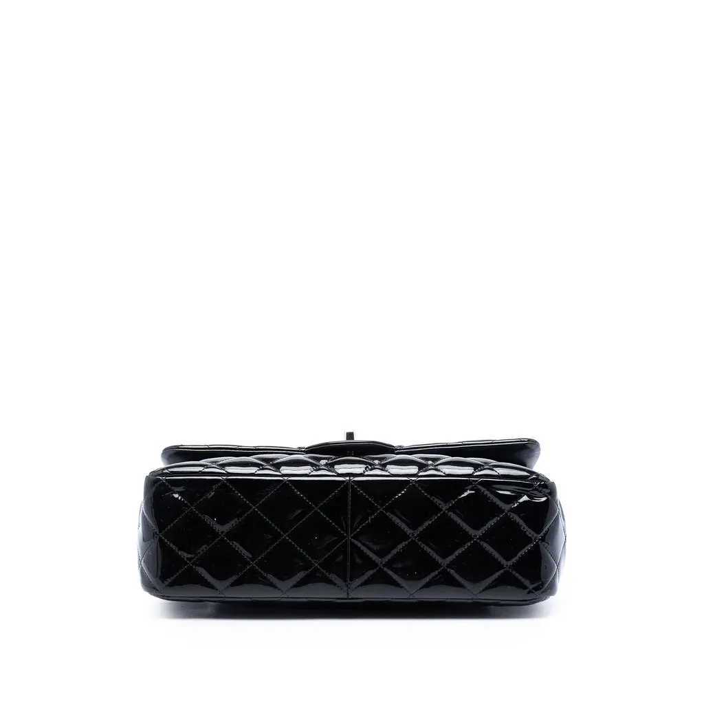 Chanel Jumbo Classic Patent Double Flap Black Leather Very good - Inside View