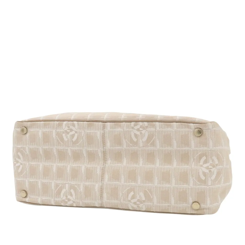 Chanel New Travel Line Nylon Tote Beige Very good - Back View