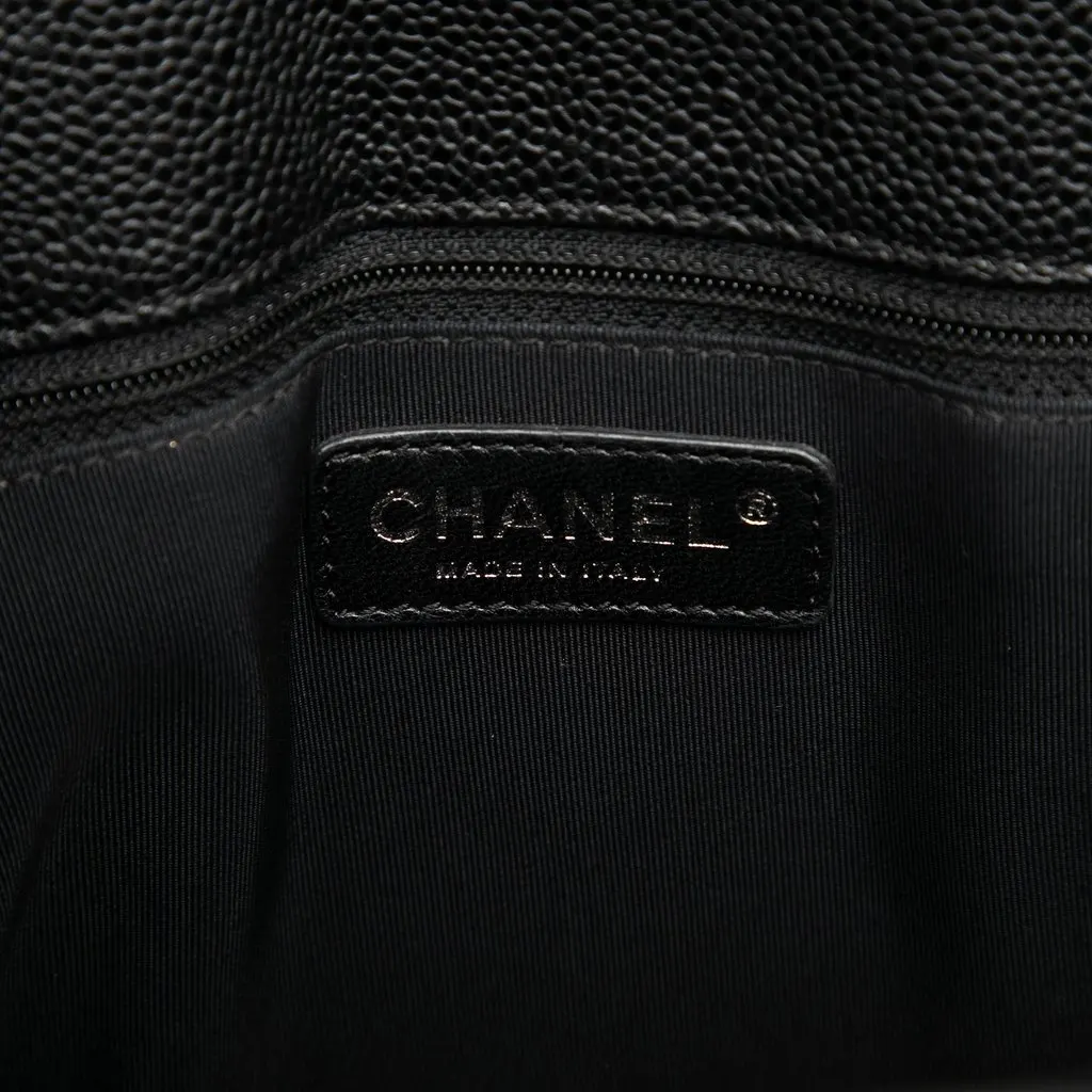 Chanel Caviar Grand Shopping Tote Black Leather Very good - Box View