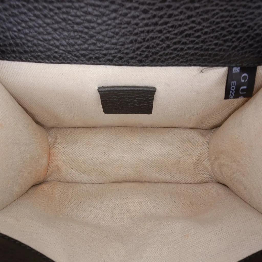 Gucci Small Calfskin Dionysus  Crossbody Black Leather Very good - Model View
