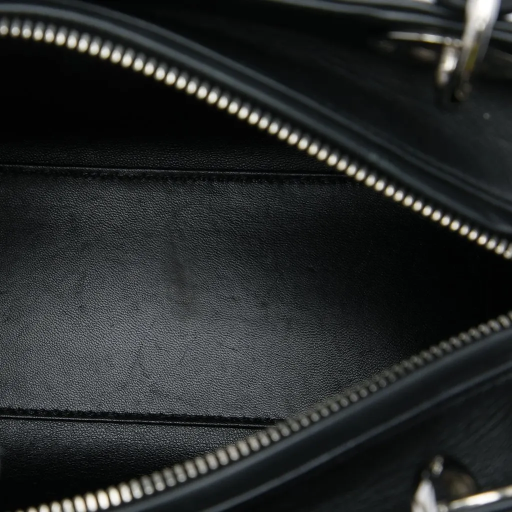 Dior Medium Calfskin Paradise Lady Dior Black Leather Very good - Model View