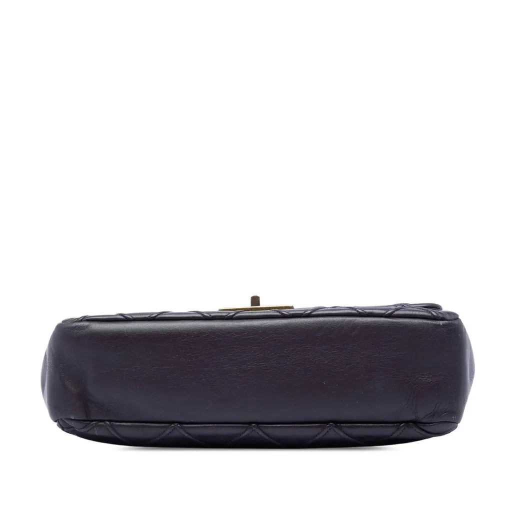 Chanel Small Diamond Debossed Calfskin Reissue 2.55 Cosmos Flap Purple Leather Very good - Inside View